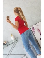 Blúzka s čipkovým výstrihom červená