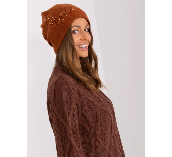 AT CZ 2329 cap.76 svetlo hnedá