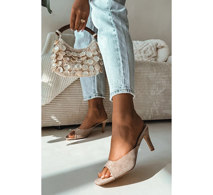 Žabky na podpätku model 226526 Krok vo veľkom štýle