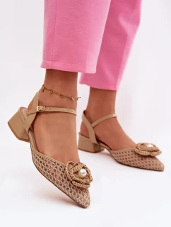 Dámské sandály na klínku s ozdobným detailem tmavě béžové Vionessa