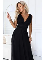 model 22302475 Elegantní maxi šaty s výstřihem do V a odhalenými zády – černé - numoco basic model 22302475 Elegantní maxi šaty s výstřihem do V a odhalenými zády – černé - numoco basic