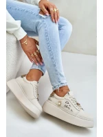 Dámske kožené tenisky s platformou a odznakom Vinceza Badge Beige Dámske kožené tenisky s platformou a odznakom Vinceza Badge Beige