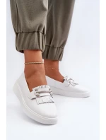 Lehké dámské kozačky z kůže na platformě bílé model 21655886 - S.Barski