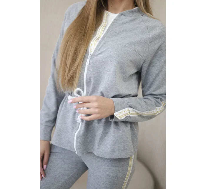 Dámská bavlněná souprava s proužky a stahovacími lemy šedý Dámská bavlněná souprava s proužky a stahovacími lemy šedý