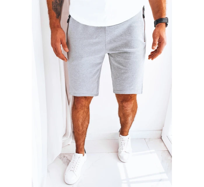 Pánské světle šedé teplákové kraťasy Dstreet model 21968953 - FashionStreet