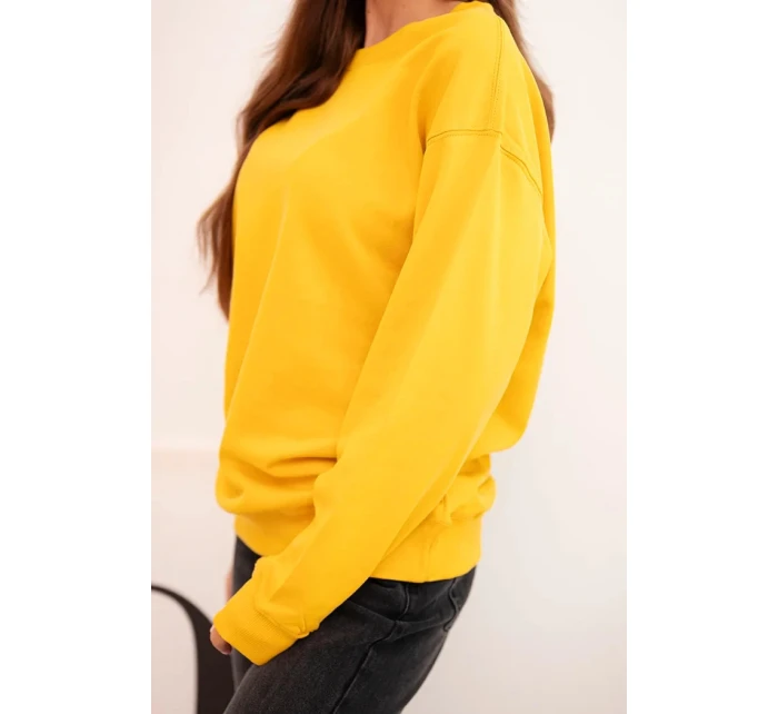 Dámska základná bavlnená mikina s okrúhlym výstrihom horčicovej farby