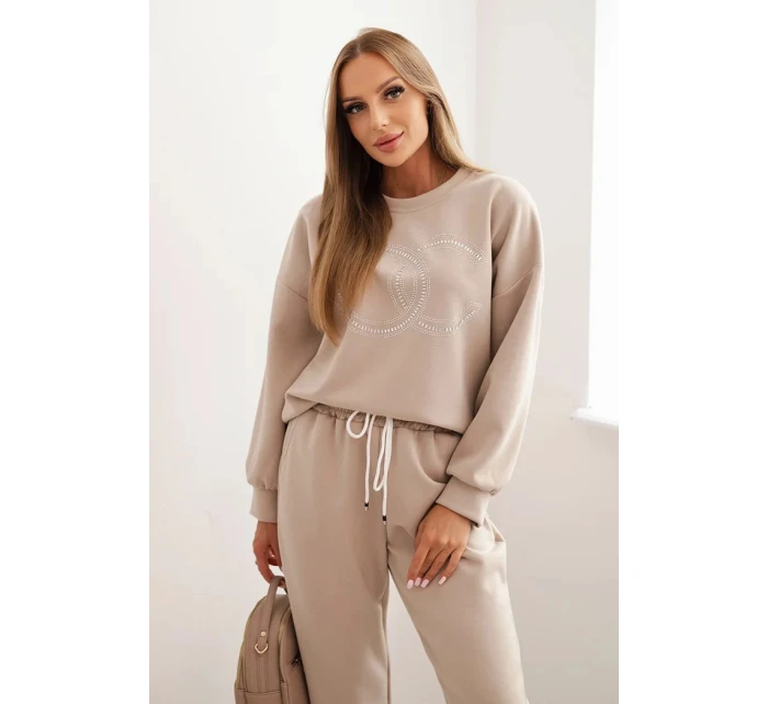 Dámska súprava z viskózy s ozdobným motívom a nohavicami béžová Dámska súprava z viskózy s ozdobným motívom a nohavicami béžová