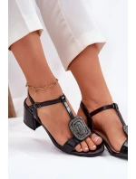 Skórzane Lakierowane Sandały Damskie Na Słupku Z Ozdobą Vinceza 91134 Czarne Skórzane Lakierowane Sandały Damskie Na Słupku Z Ozdobą Vinceza 91134 Czarne