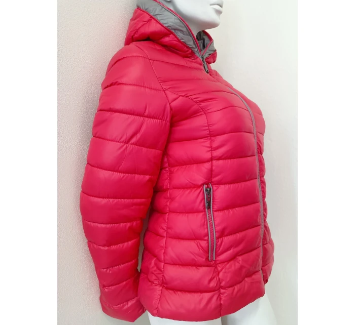 Dámska prešívaná bunda s kapucňou B7013 červená - SWest