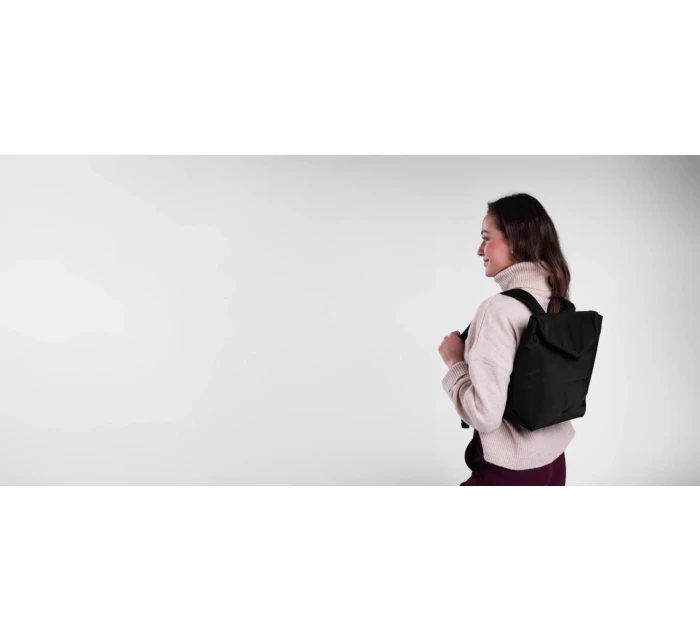 Dámsky batoh Vuch Joanna Small Black Dámsky batoh Vuch Joanna Small Black