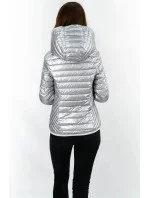 Stříbrná prošívaná dámská bunda s kapucí model 16146907 - S'WEST