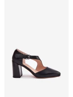 Skórzane Czółenka Na Słupku Z Klamrą Vinceza 91133 Czarne