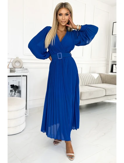 KLARA Dámské plisované šaty v chrpové barvě s výstřihem a opaskem model 18399723 - numoco basic KLARA Dámské plisované šaty v chrpové barvě s výstřihem a opaskem model 18399723 - numoco basic