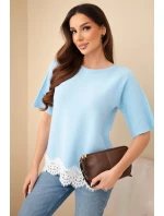 Dámsky sveter s krátkym rukávom a čipkou modrý