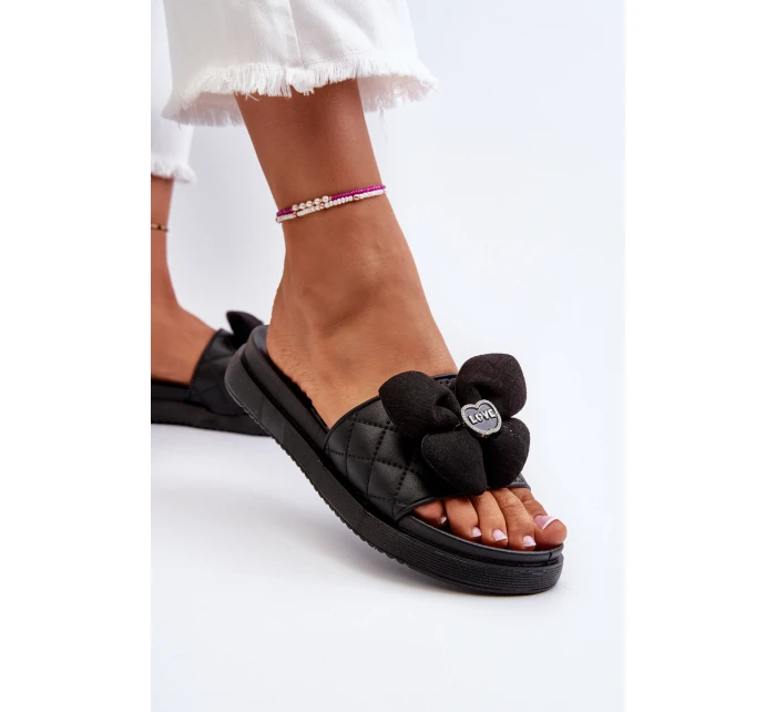 Klapki Damskie Z Ozdobą Na Niskiej Platformie Czarne Cedrella Klapki Damskie Z Ozdobą Na Niskiej Platformie Czarne Cedrella