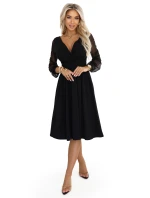 Elegantní midi šaty s obálkovým výstřihem a rukávy černé model 21794482 - numoco