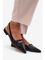 Kožené sandály na nízkém podpatku Maciejka K7449-01 Černé