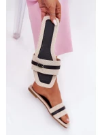 Ploché dámské sandály s páskem a přezkou béžové model 21689544 - Boto