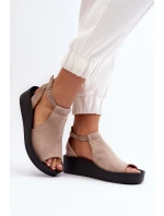 Dámské sandály z  béžové model 21646413 - Zazoo