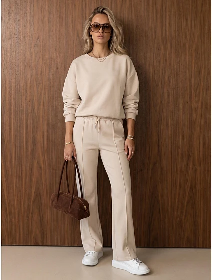 Komplet damski z beżowy model 22371830 - FashionStreet Komplet damski z beżowy model 22371830 - FashionStreet