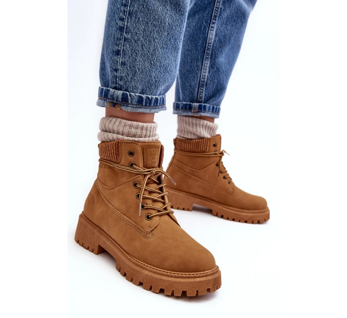 Damskie Ocieplane Trapery Camel Cross Jeans MM2R4011C