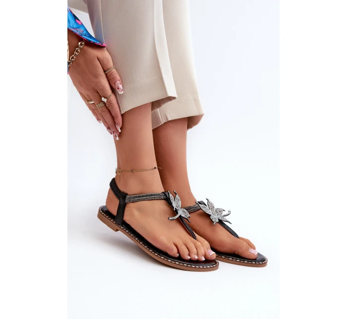 Dámské Ploché Sandály S Ozdobným Stříbrné model 21662044 - EVENTO Dámské Ploché Sandály S Ozdobným Stříbrné model 21662044 - EVENTO