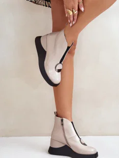 Topánky na klinovom podpätku model 201014 Step in style