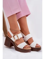 Sandały Damskie Na Masywnym Obcasie I Platformie Vinceza 17387 Białe