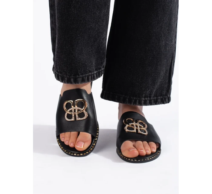 Moderní dámské nazouváky černé bez podpatku Moderní dámské nazouváky černé bez podpatku