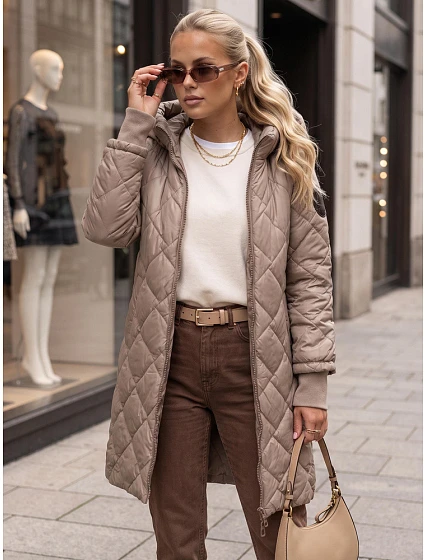 Dámska prechodná bunda TY5866 béžová – FashionStreet Dámska prechodná bunda TY5866 béžová – FashionStreet