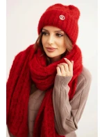 Dámska čiapka a šatka s pruhom a ozdobou červená