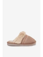 Dámské pantofle s kožešinou a výšivkou Khaki model 21772614 - Boto Dámské pantofle s kožešinou a výšivkou Khaki model 21772614 - Boto