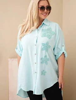 Dámske tričko Plus Size z viskózy s kvetinovou výšivkou mätovej farby