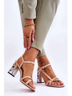 lakované sandály na podpatku D&A Béžove model 21617750 - S.Barski