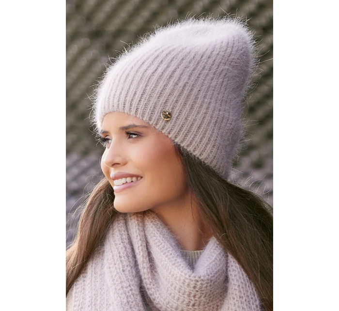 CZAPKA model 20608424 - OFF PINK CZAPKA model 20608424 - OFF PINK