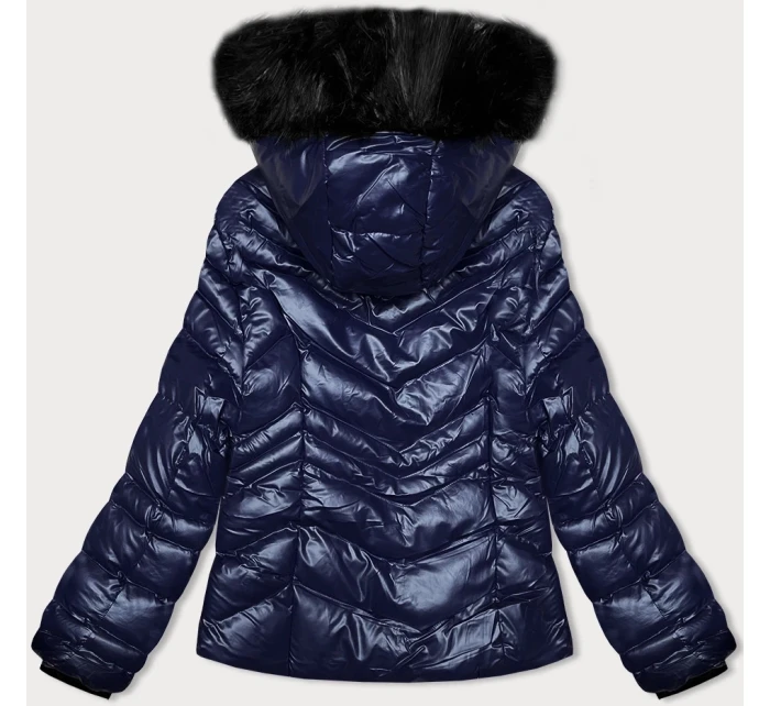 Krátká dámská prošívaná zimní bunda v barvě s kapucí model 21247395 - J.STYLE