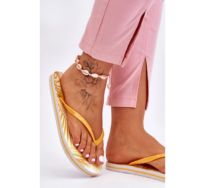 Dámské módní žabky Big Star model 21610750 žluté - Big Star Shoes