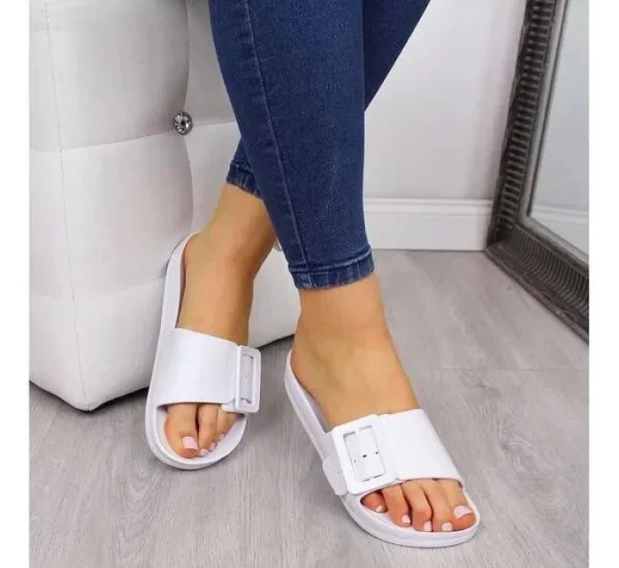 Dámské žabky model 21105541 Bílá - Big Star