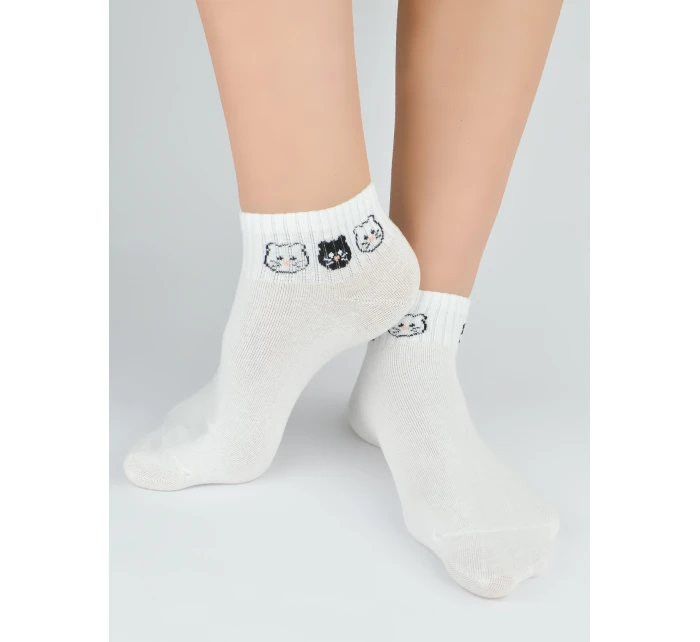 model 22010436 nohy 3641 - Noviti