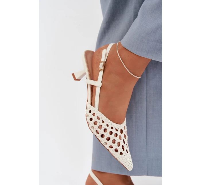 Pletené dámské sandály na podpatku zlaté Selinae