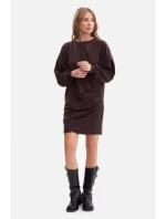 šaty s bočními záhyby tmavá čokoláda model 21379815 - BeWear