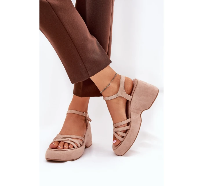 Sandały Na Platformie I Koturnie Z Eko Zamszu Beżowe Nendal Sandały Na Platformie I Koturnie Z Eko Zamszu Beżowe Nendal