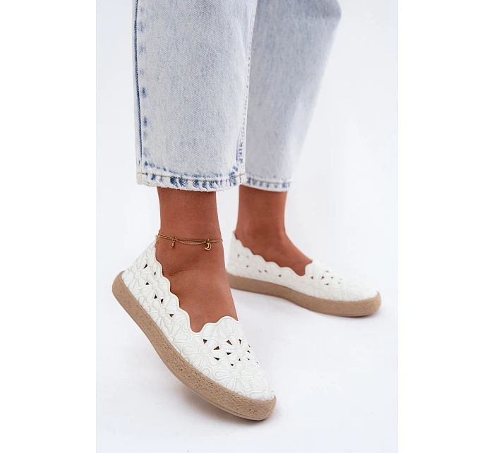 Dámské espadrilky s s květinami bílé model 22123191 - EVENTO