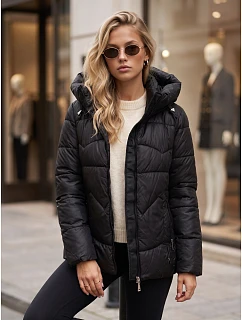 Dámska prešívaná zateplená bunda s kapucňou, čierna, FashionStreet TY5936
