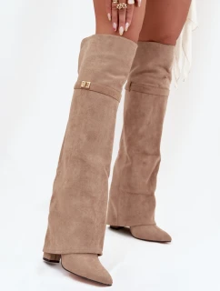 Zateplené kozačky s  dílem nad s podpatkem béžové model 21707699 - Boto