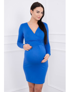 Priliehavé šaty s rozparkom pod prsiami v chrpovo modrej farbe