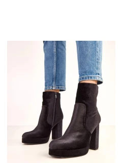 Topánky na podpätku model 220581 Solea