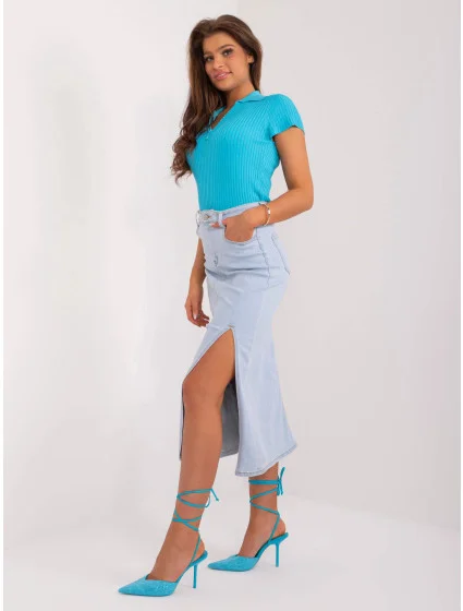 Světle modrá džínová midi sukně s rozparkem model 20114388 - Factory Price Světle modrá džínová midi sukně s rozparkem model 20114388 - Factory Price