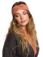 B216 Čelenka - tehlovo červená