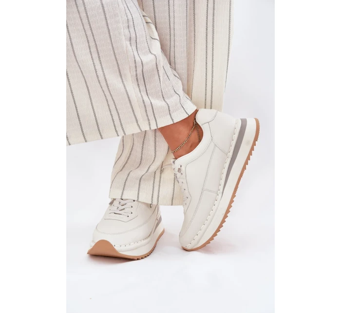 Dámske tenisky na platforme Big Star - biele